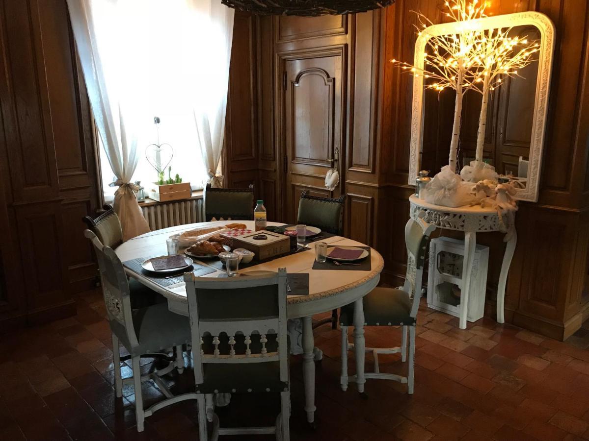Bed and Breakfast La Taniere Des Ours Chaumont-sur-Tharonne Exterior foto