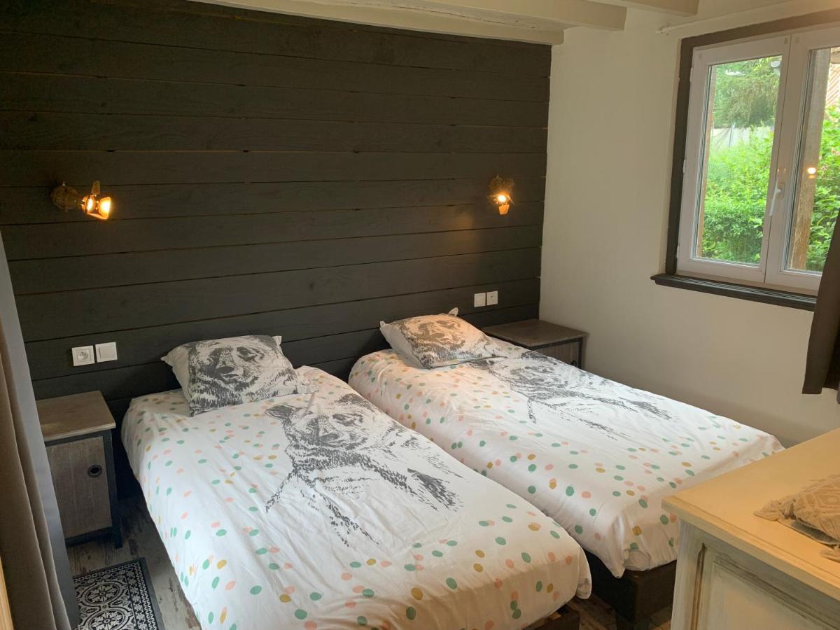 Bed and Breakfast La Taniere Des Ours Chaumont-sur-Tharonne Exterior foto