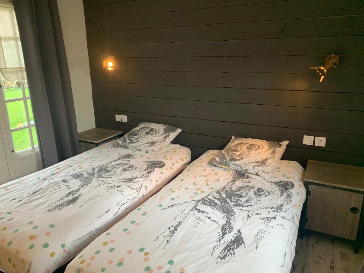 Bed and Breakfast La Taniere Des Ours Chaumont-sur-Tharonne Exterior foto