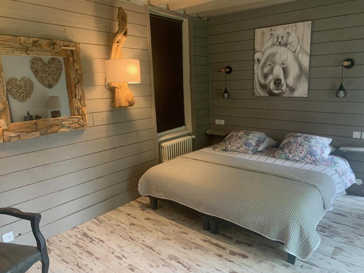 Bed and Breakfast La Taniere Des Ours Chaumont-sur-Tharonne Exterior foto